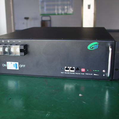 Batterie au lithium profonde réutilisable de cycle, bâti de support 12V Lifepo4 Marine Battery